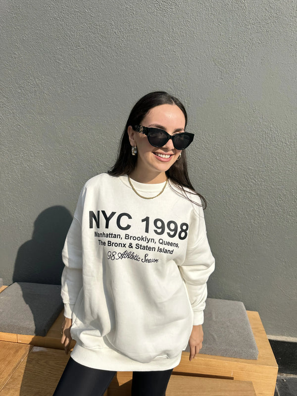 Oversized Sweatshirt-White